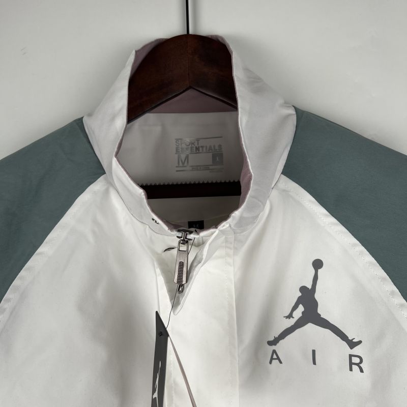 Corta Vento Branco Air Jordan