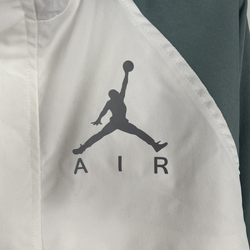 Corta Vento Branco Air Jordan